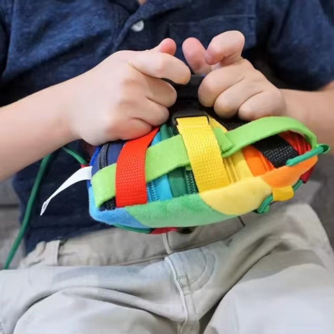 Sensorisch Activiteitenkussen – Montessori Speelgoed met Gespen & Rits