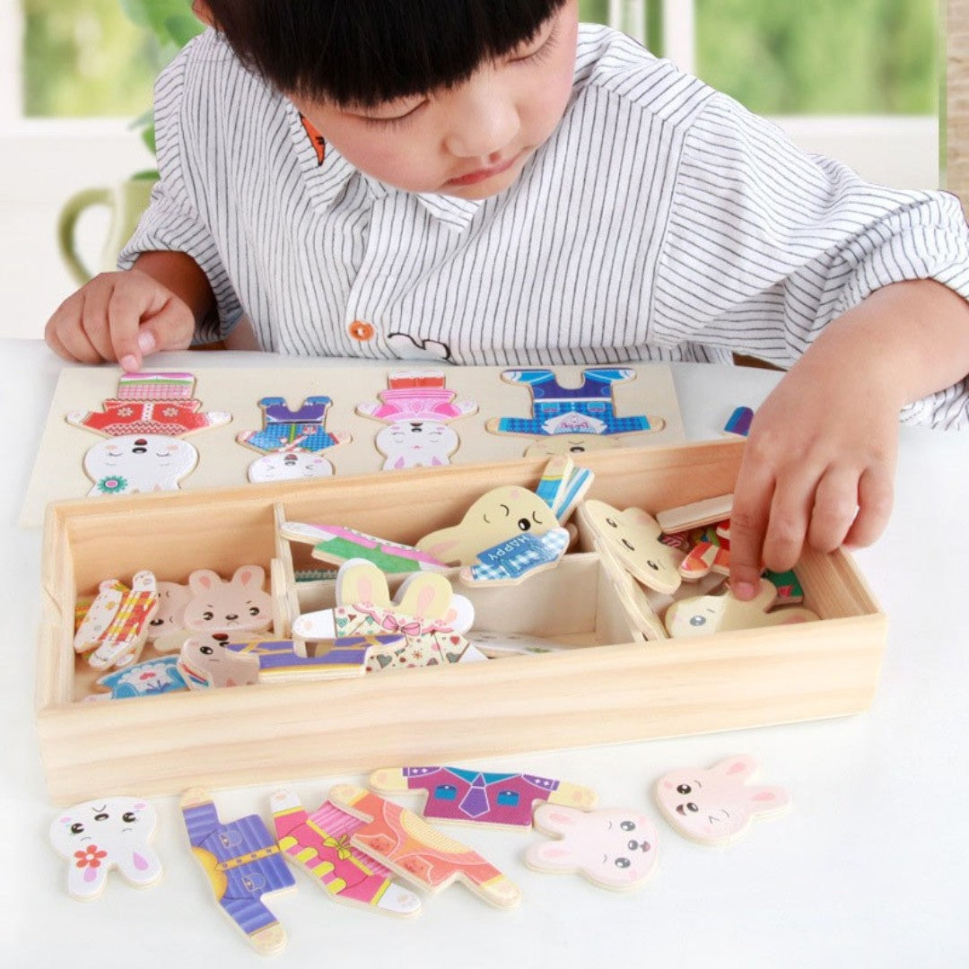 Kleine Beer Aankleedpuzzel – Houten Educatief Speelgoed voor Kinderen
